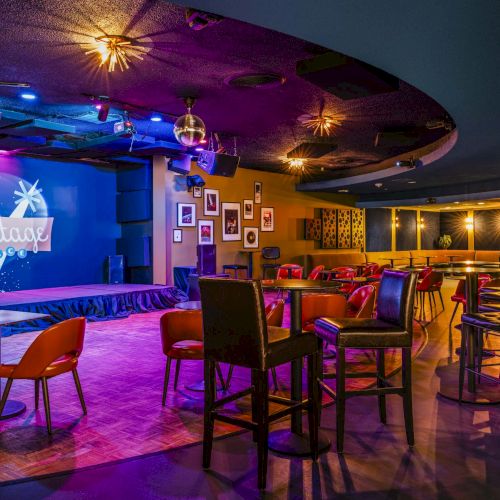 Flamingo Resort and Spa Santa Rosa Sonoma, Tapestry by Hilton